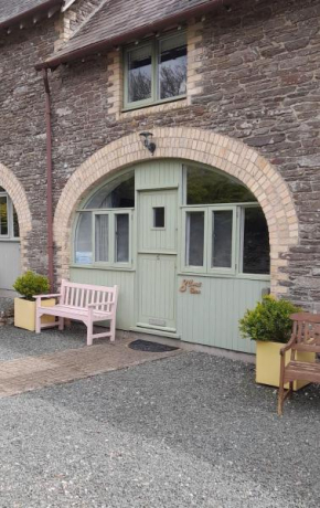 Coast Barn, Noss Mayo, Plymouth